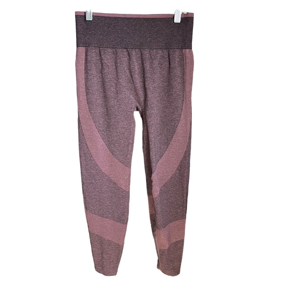 Victoria's Secret Pink Women Pink Leggings Size Medium - Picture 2 of 9